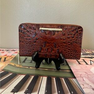 Brahmin Suri Pecan Melbourne Genuine Leather Wallet with Zipper